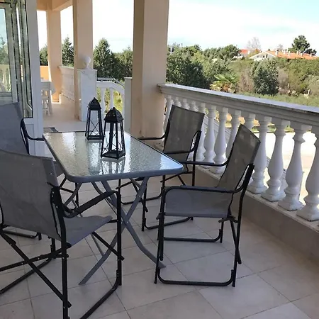 Korais Luxury 3br With Sea View Selanik